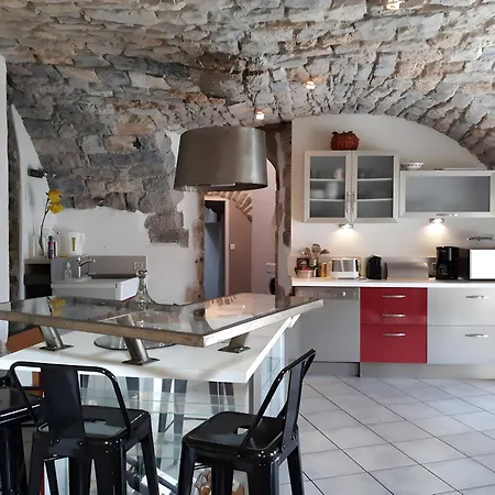 Feriehus Le Paillier D'etienne Atypique La Cresse